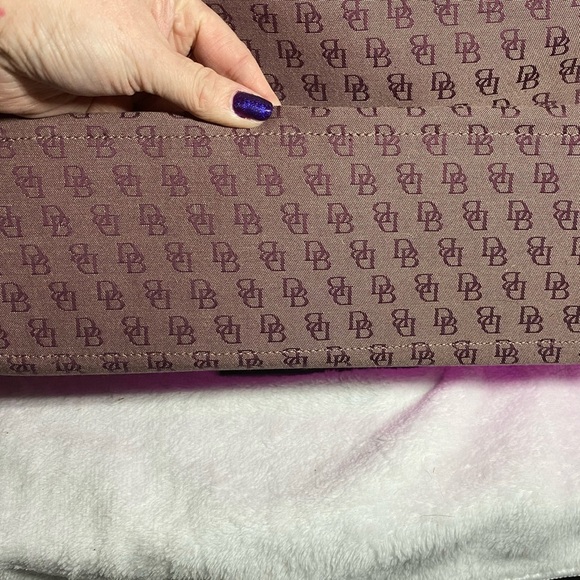 EUC Vintage Dooney & Bourke Monogram Tote - Picture 3 of 4
